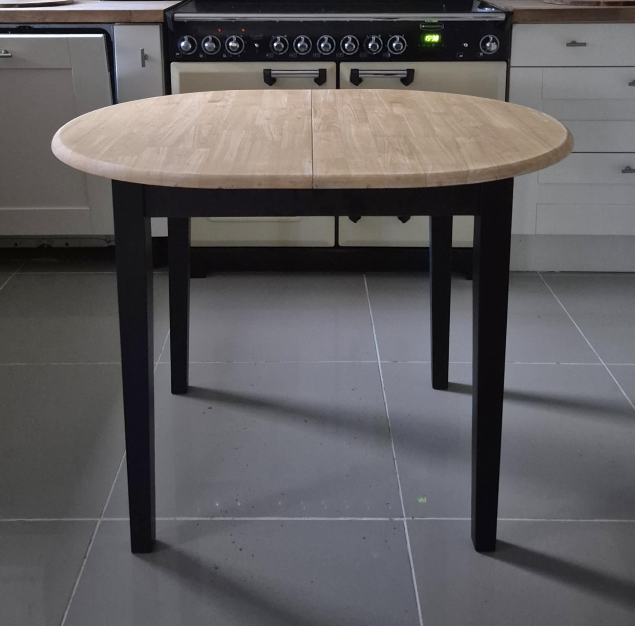 Extending Kitchen/Dining Table & Chairs