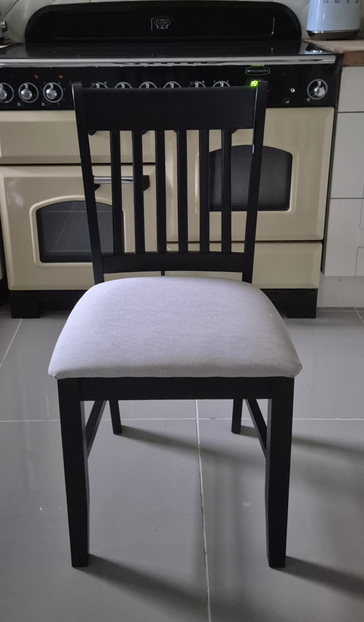 Extending Kitchen/Dining Table & Chairs